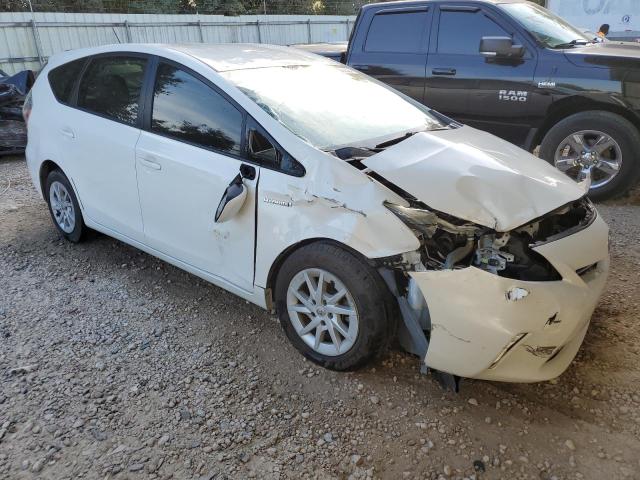 JTDZN3EU0C3021097 - 2012 TOYOTA PRIUS V WHITE photo 4