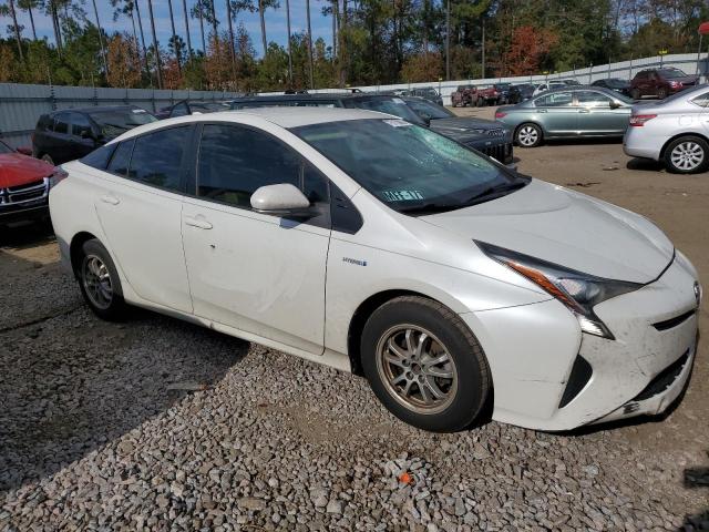 JTDKBRFU2G3013049 - 2016 TOYOTA PRIUS WHITE photo 4