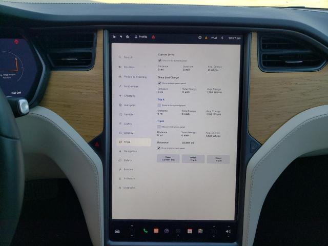 5YJSA1E25LF416749 - 2020 TESLA MODEL S GRAY photo 9