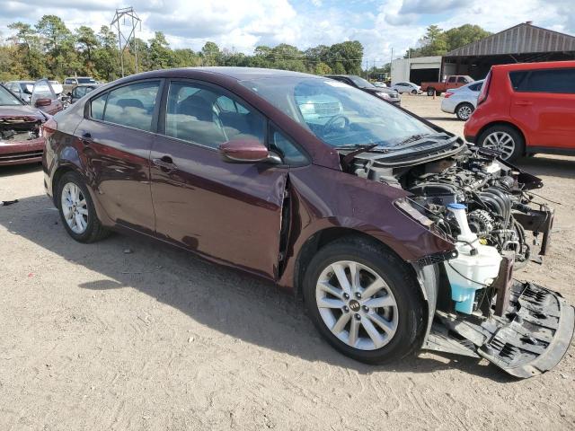 3KPFL4A71HE053801 - 2017 KIA FORTE LX BURGUNDY photo 4