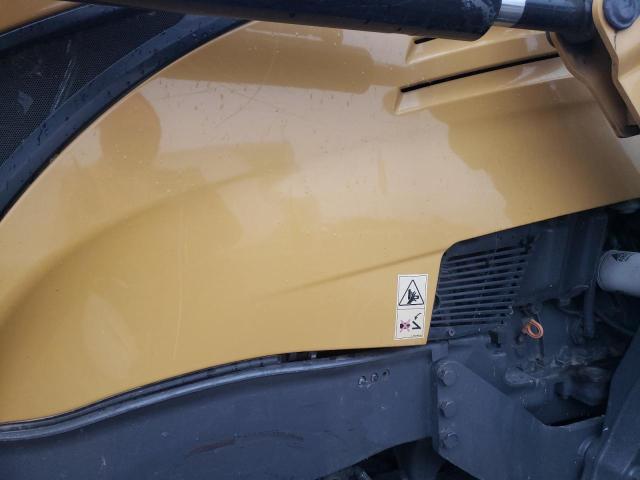 CH65DPKB165005 - 2019 TRAC TRACTOR YELLOW photo 7