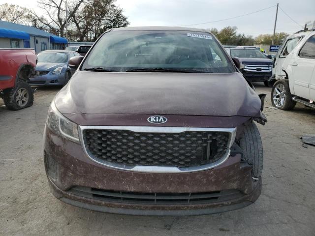 KNDMB5C13H6320158 - 2017 KIA SEDONA LX BURGUNDY photo 5