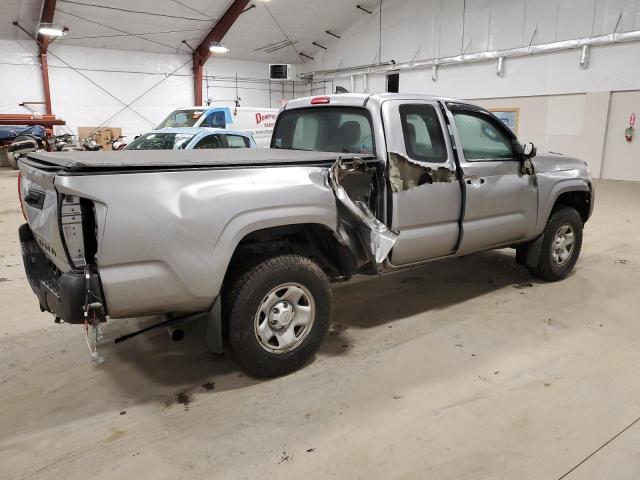 5TFSX5EN2JX063387 - 2018 TOYOTA TACOMA ACCESS CAB SILVER photo 3