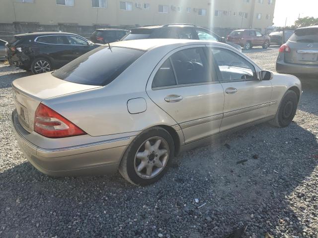 WDBRF61J32F261606 - 2002 MERCEDES-BENZ C 240 GRAY photo 3