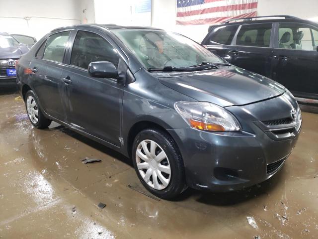 JTDBT923471010594 - 2007 TOYOTA YARIS GRAY photo 4