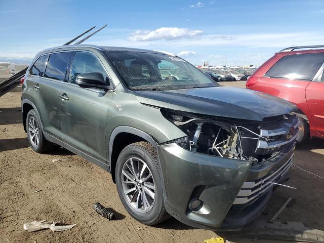 5TDJZRFH3KS964586 - 2019 TOYOTA HIGHLANDER SE GREEN photo 4