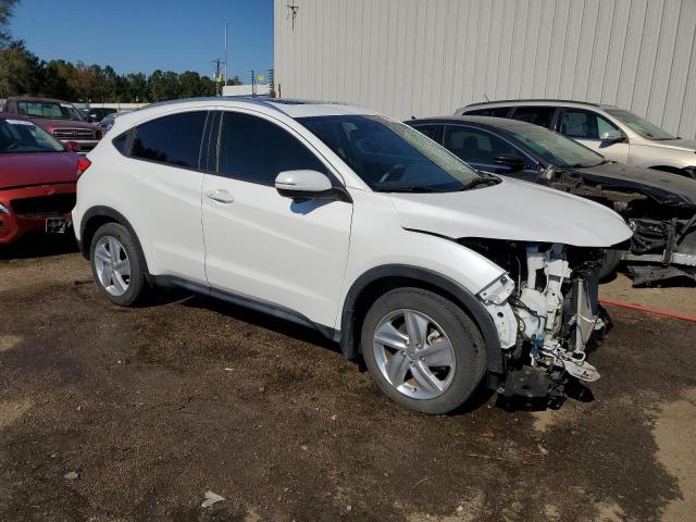 3CZRU5H52KM725411 - 2019 HONDA HR-V EX WHITE photo 4