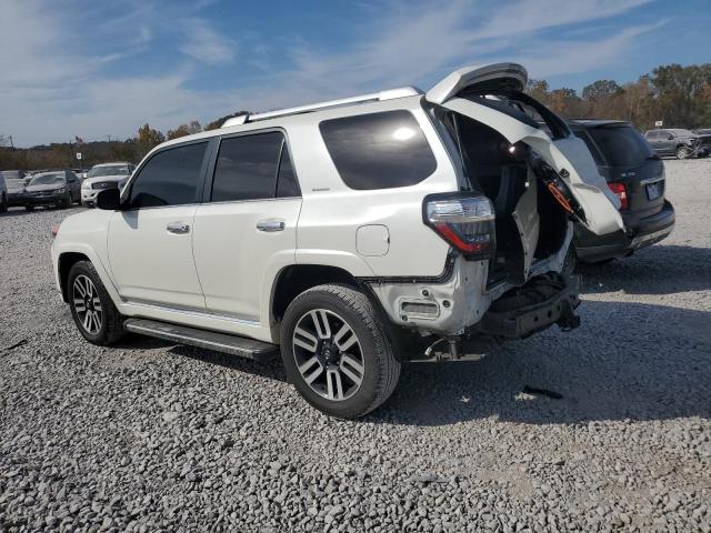 JTEBU5JR2J5558973 - 2018 TOYOTA 4RUNNER SR5/SR5 PREMIUM 白色 照片 2