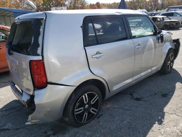 JTLKE50E681011968 - 2008 TOYOTA SCION XB SILVER photo 3