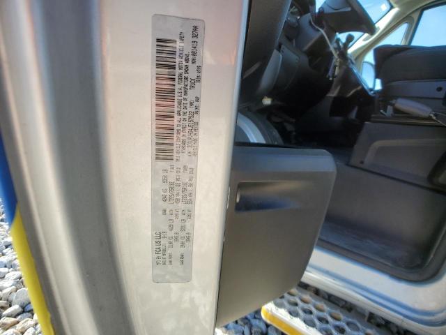 3C6URVHG4JE157522 - 2018 RAM PROMASTER 3500 HIGH SILVER photo 12