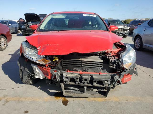 1FADP3K20EL249049 - 2014 FORD FOCUS SE RED photo 5