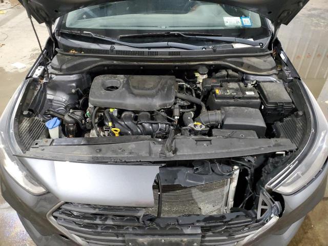 3KPC24A36JE028188 - 2018 HYUNDAI ACCENT SE Серый фото 11