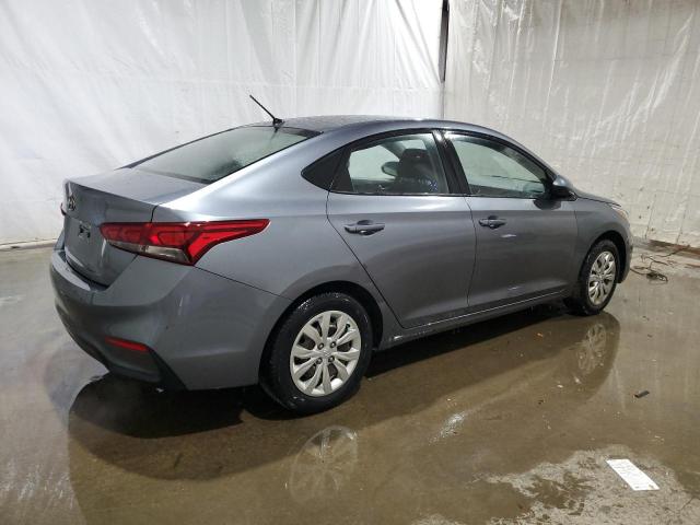 3KPC24A36JE028188 - 2018 HYUNDAI ACCENT SE Серый фото 3