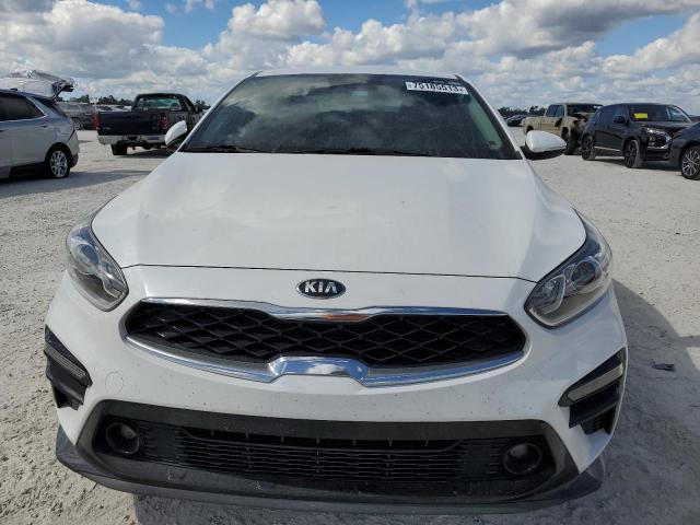 3KPF54AD1LE210266 - 2020 KIA FORTE EX WHITE photo 5