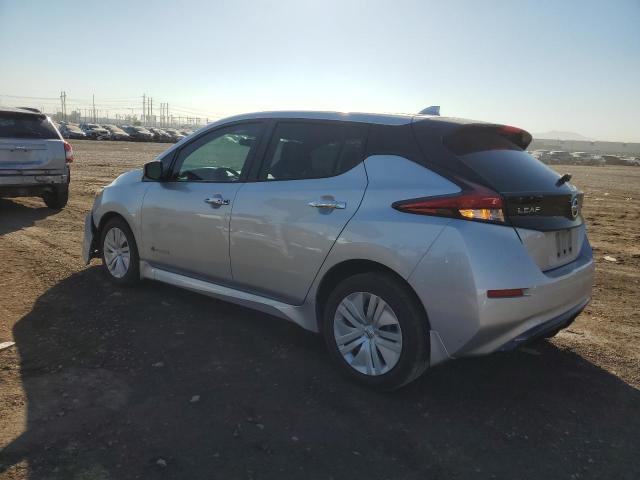 1N4AZ1CP3KC308876 - 2019 NISSAN LEAF S SILVER photo 2