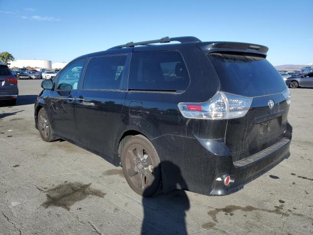 5TDXK3DC3GS764849 - 2016 TOYOTA SIENNA SE BLACK photo 2