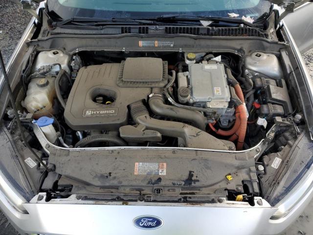 3FA6P0UU0FR306567 - 2015 FORD FUSION S HYBRID SILVER photo 11