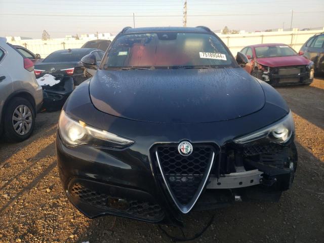 ZASFAKNNXJ7B77386 - 2018 ALFA ROMEO STELVIO TI SPORT BLACK photo 5