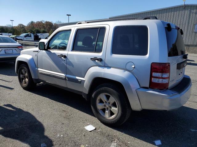 1J4PN2GK2AW182599 - 2010 JEEP LIBERTY SPORT SILVER photo 2