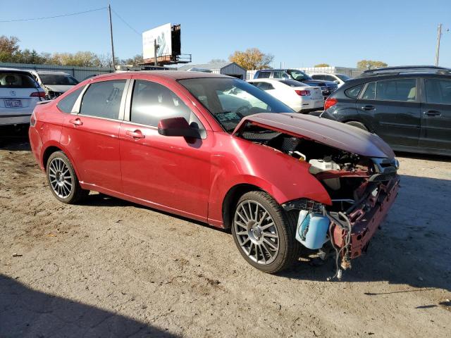 1FAHP3GN4BW102960 - 2011 FORD FOCUS SES RED photo 4