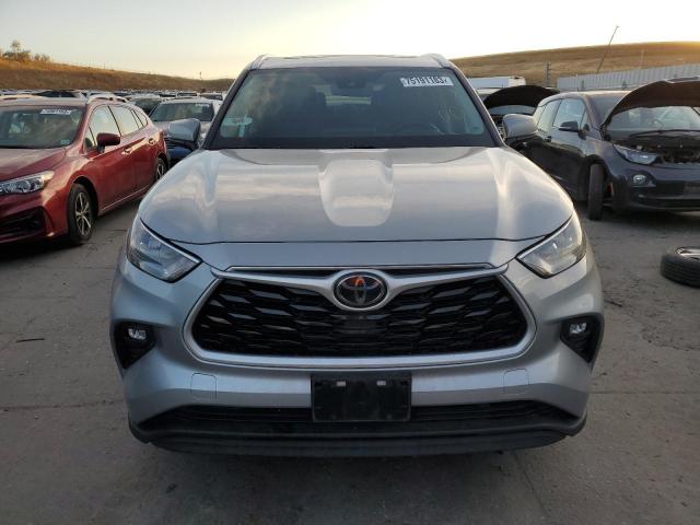 5TDGZRBH8LS000406 - 2020 TOYOTA HIGHLANDER XLE SILVER photo 5
