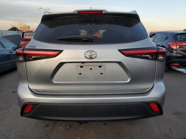 5TDGZRBH8LS000406 - 2020 TOYOTA HIGHLANDER XLE SILVER photo 6