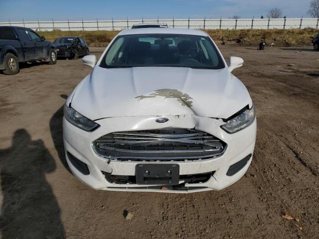 1FA6P0H79G5132572 - 2016 FORD FUSION SE WHITE photo 5