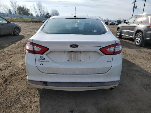 1FA6P0H79G5132572 - 2016 FORD FUSION SE WHITE photo 6