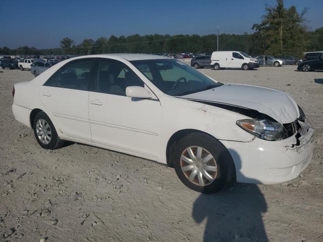 4T1BE32K35U600968 - 2005 TOYOTA CAMRY LE WHITE photo 4