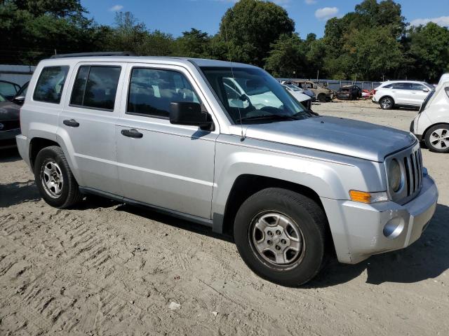 1J4FT28B59D122064 - 2009 JEEP PATRIOT SPORT GRAY photo 4