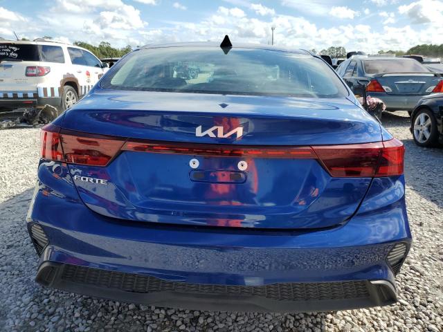 3KPF24AD4PE641294 - 2023 KIA FORTE LX BLUE photo 6