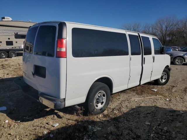 1GAZG1FG7D1188148 - 2013 CHEVROLET EXPRESS G3 LT WHITE photo 3