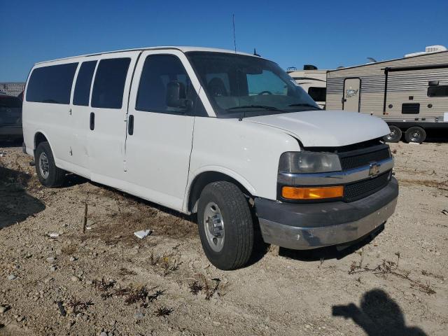 1GAZG1FG7D1188148 - 2013 CHEVROLET EXPRESS G3 LT WHITE photo 4