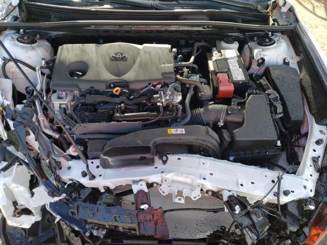 4T1T11AK4PU828275 - 2023 TOYOTA CAMRY SE NIGHT SHADE WHITE photo 11