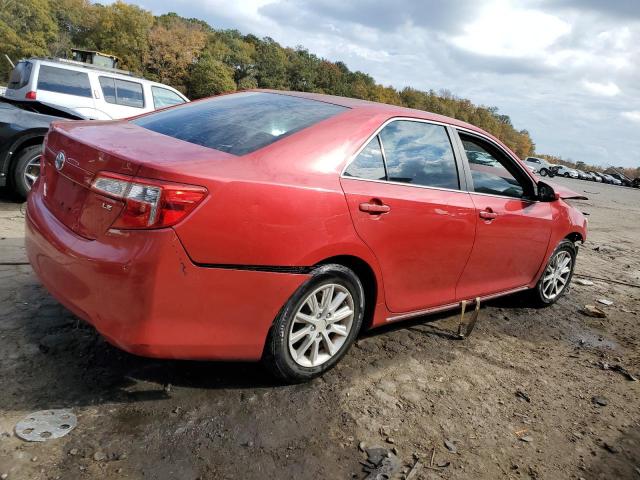 4T1BF1FKXCU625116 - 2012 TOYOTA CAMRY BASE RED photo 3