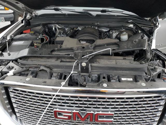 1GKS2CKJ9HR282340 - 2017 GMC YUKON DENALI SILVER photo 12