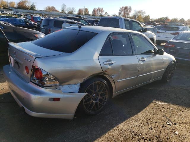 JTHBD192220053341 - 2002 LEXUS IS 300 SILVER photo 3