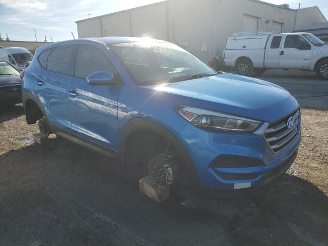 KM8J23A43HU395020 - 2017 HYUNDAI TUCSON SE BLUE photo 4