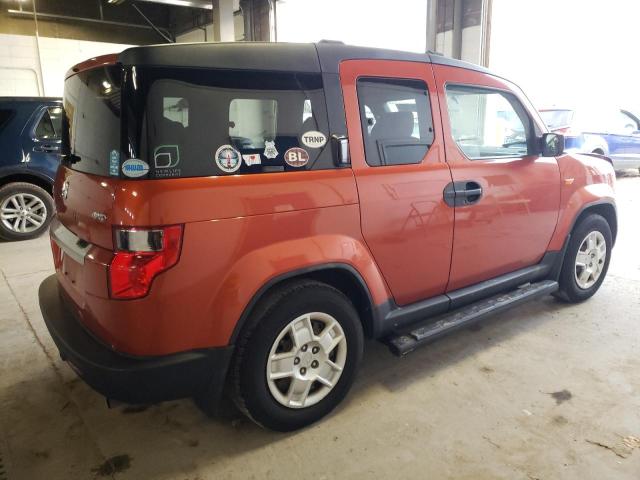 5J6YH2H35AL003511 - 2010 HONDA ELEMENT LX ORANGE photo 3