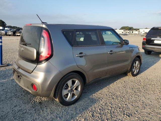 KNDJN2A24J7524245 - 2018 KIA SOUL GRAY photo 3