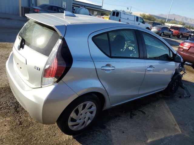 JTDKDTB33G1135662 - 2016 TOYOTA PRIUS C SILVER photo 3