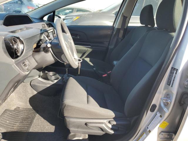 JTDKDTB33G1135662 - 2016 TOYOTA PRIUS C SILVER photo 7