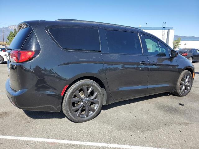 2C4RC1BG1JR276127 - 2018 CHRYSLER PACIFICA TOURING L BLACK photo 3