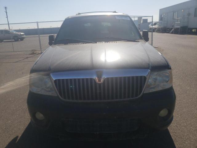5LMFU27R23LJ30999 - 2003 LINCOLN NAVIGATOR შავი ფოტო 5