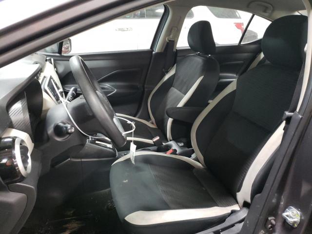 3N1CN8EV8LL826090 - 2020 NISSAN VERSA SV GRAY photo 7