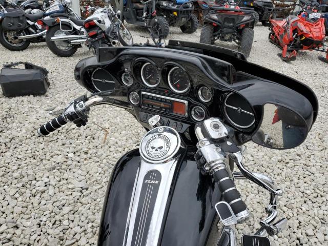 1HD1FCW185Y682881 - 2005 HARLEY-DAVIDSON FLHTCUI 黑色 照片 5