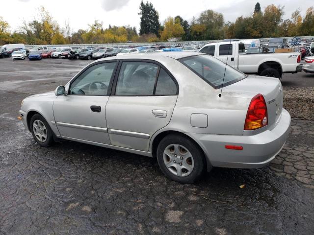 KMHCG45C94U540797 - 2004 HYUNDAI ACCENT GL SILVER photo 2