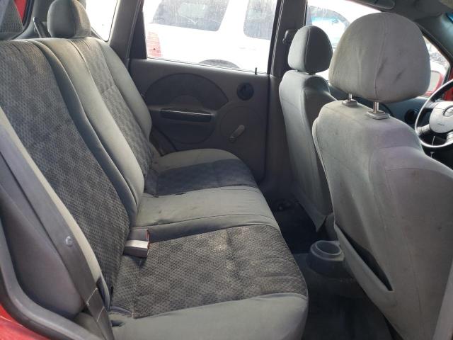 KL1TD62685B442338 - 2005 CHEVROLET AVEO BASE RED photo 10