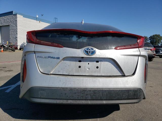 JTDKARFP1H3067215 - 2017 TOYOTA PRIUS PRIM ვერცხლისფერი ფოტო 6