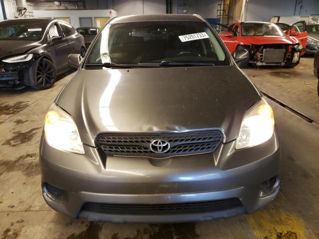 2T1KR32E25C461657 - 2005 TOYOTA COROLLA MA XR GRAY photo 5